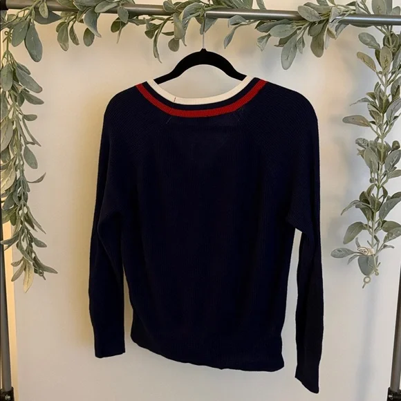 Garage Sweater - Picture 3 of 3